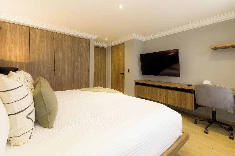Capitalia Living Apartments J Verne image