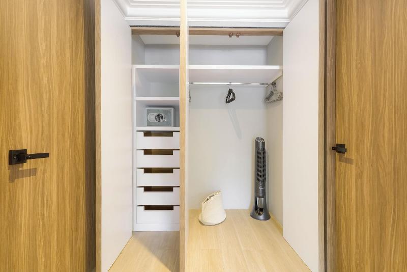 Capitalia Living Apartments J Verne image