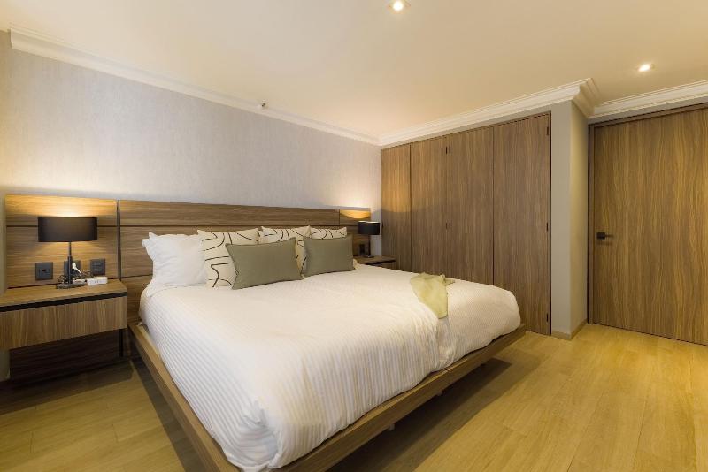 Capitalia Living Apartments J Verne image