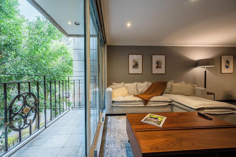 Capitalia Living Apartments J Verne image