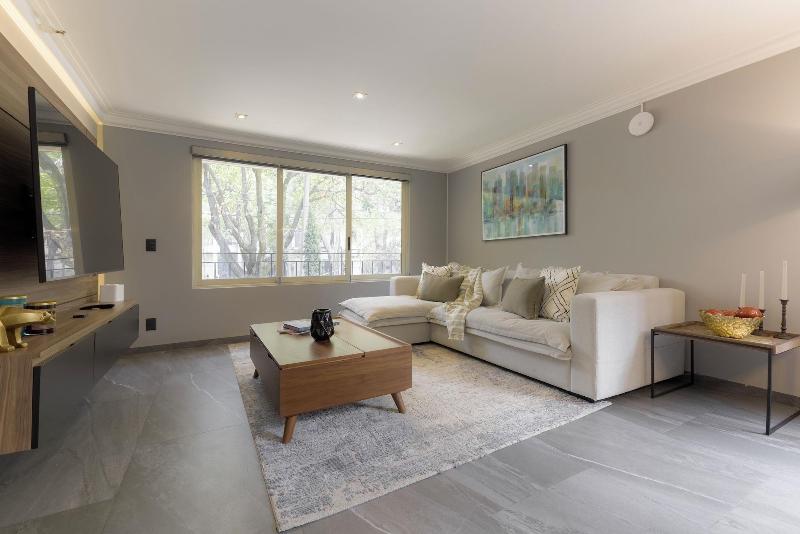 Capitalia Living Apartments J Verne image