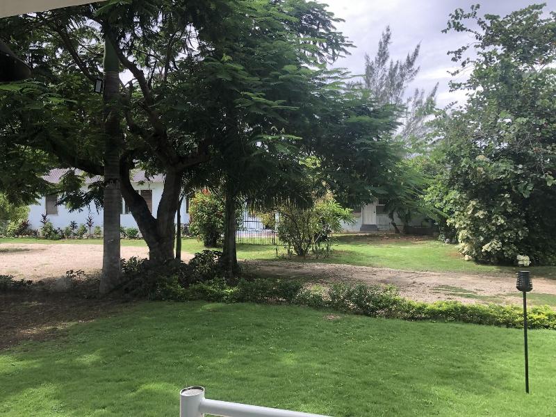 Airport Beach Hotel image