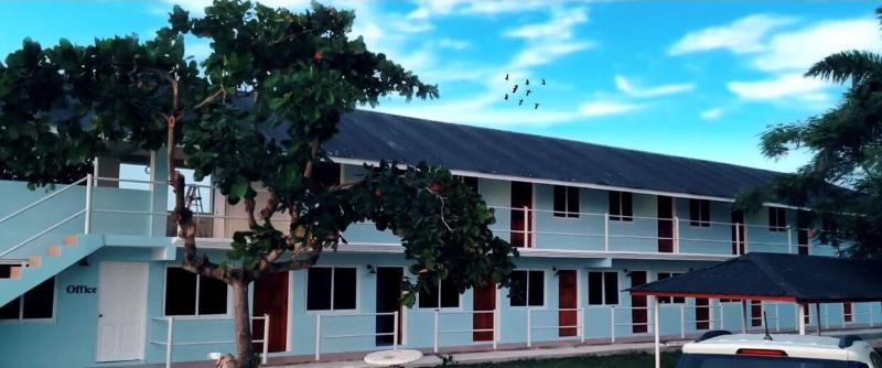 Airport Beach Hotel image