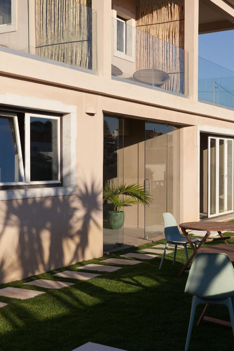 Azenhas Do Mar Valley House image