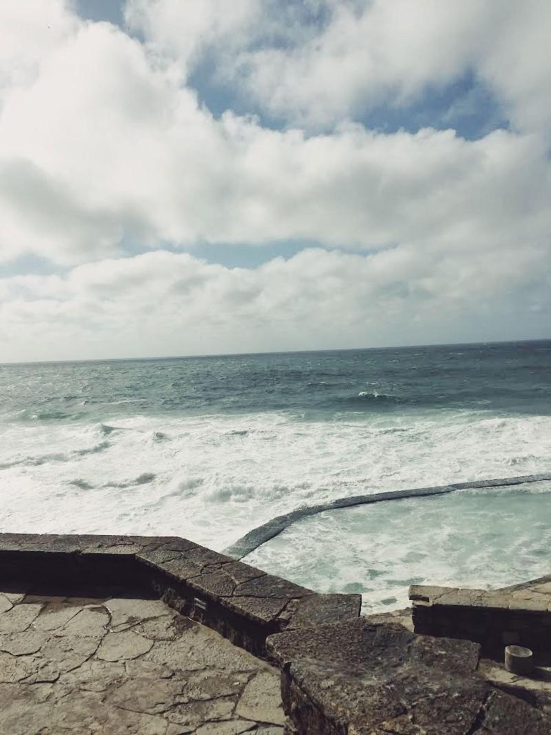 Azenhas Do Mar Valley House image