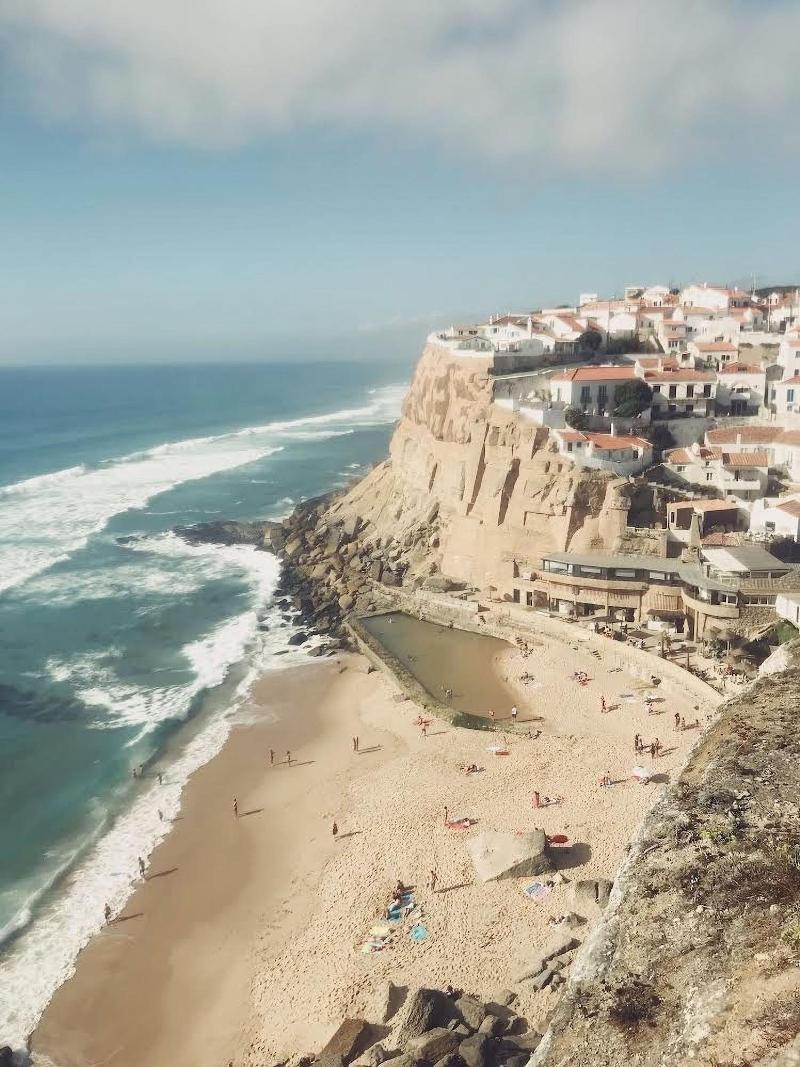 Azenhas Do Mar Valley House image