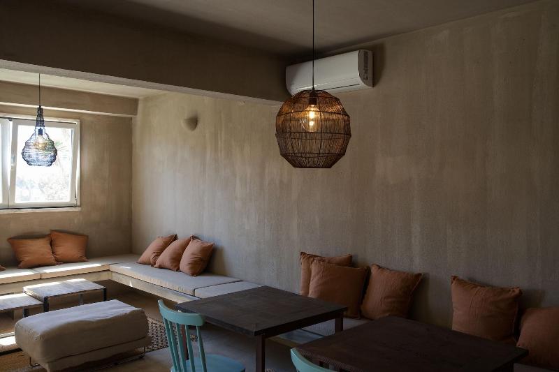 Azenhas Do Mar Valley House image