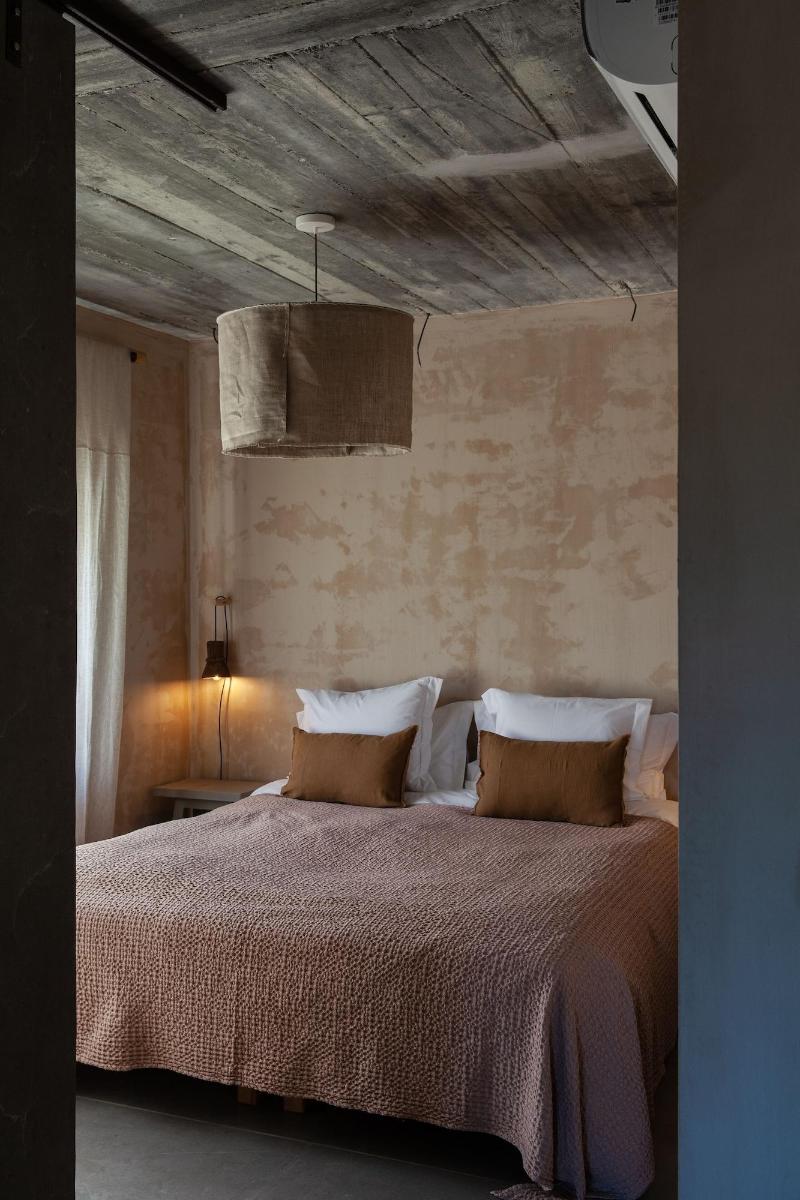 Azenhas Do Mar Valley House image