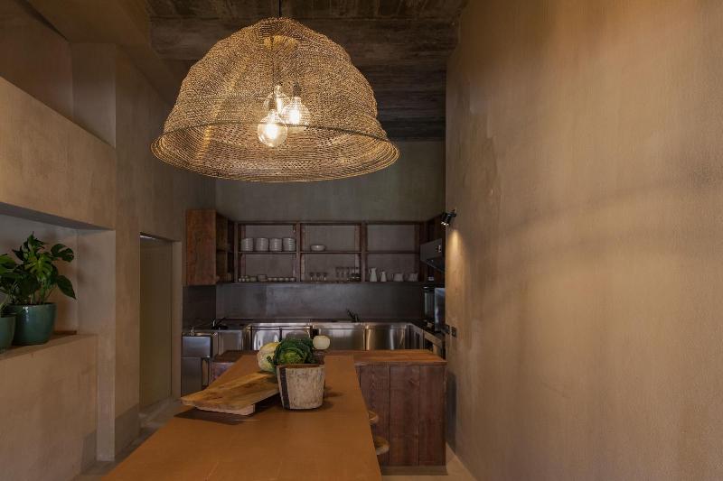 Azenhas Do Mar Valley House image