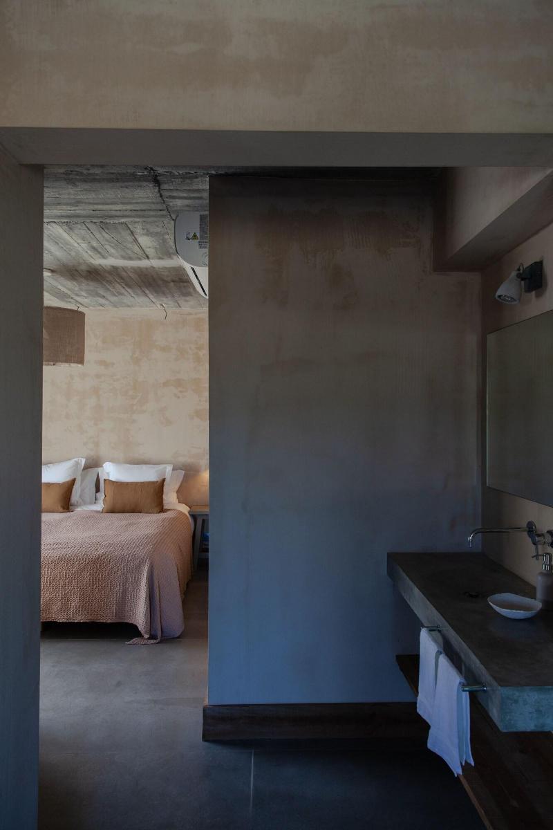 Azenhas Do Mar Valley House image