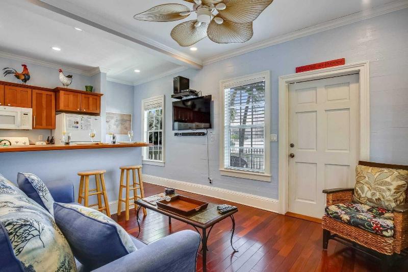 Paradise Place By Avantstay Key West Old Town Cond