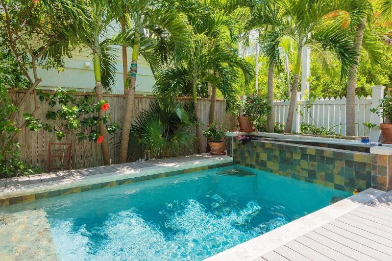 Ecco Domani By Avantstay Gorgeous Home W Pool Ba — photo 2
