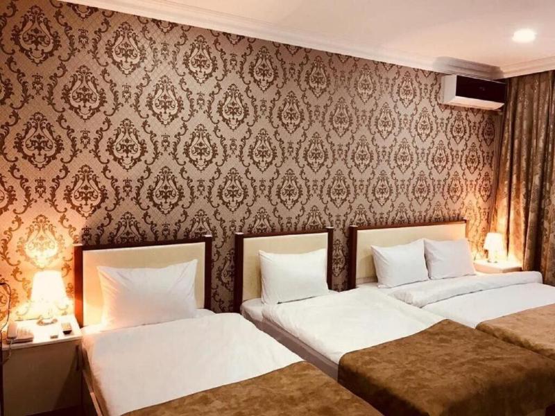 North West Hotel image