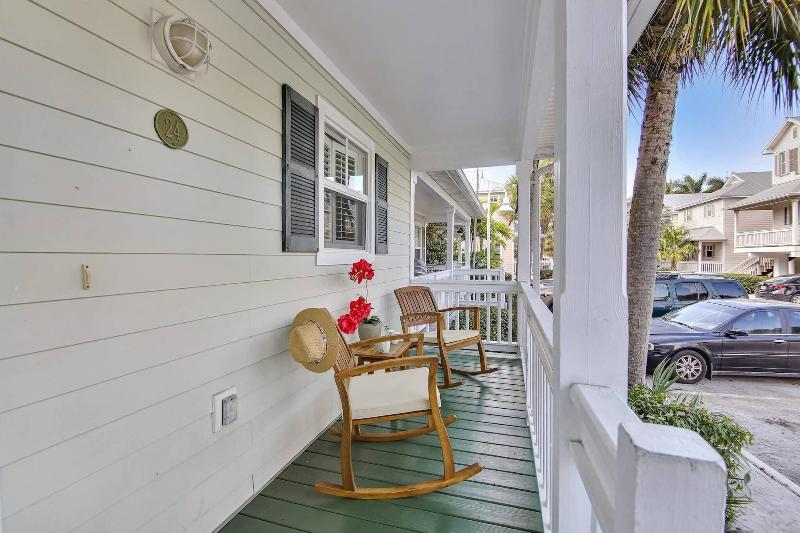 Coral Palm By Avantstay Key West Walkable Gated Co