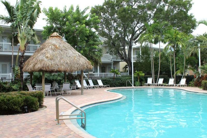 Coral Palm By Avantstay Key West Walkable Gated Co