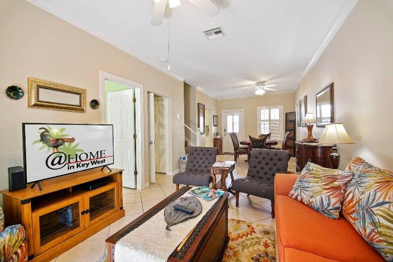 Coral Palm By Avantstay Key West Walkable Gated Co