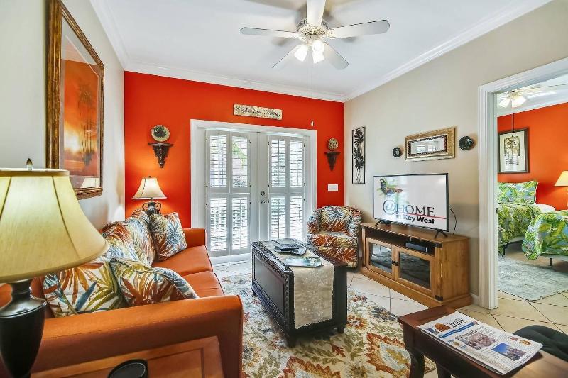 Coral Palm By Avantstay Key West Walkable Gated Co
