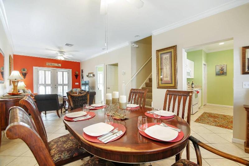 Coral Palm By Avantstay Key West Walkable Gated Co