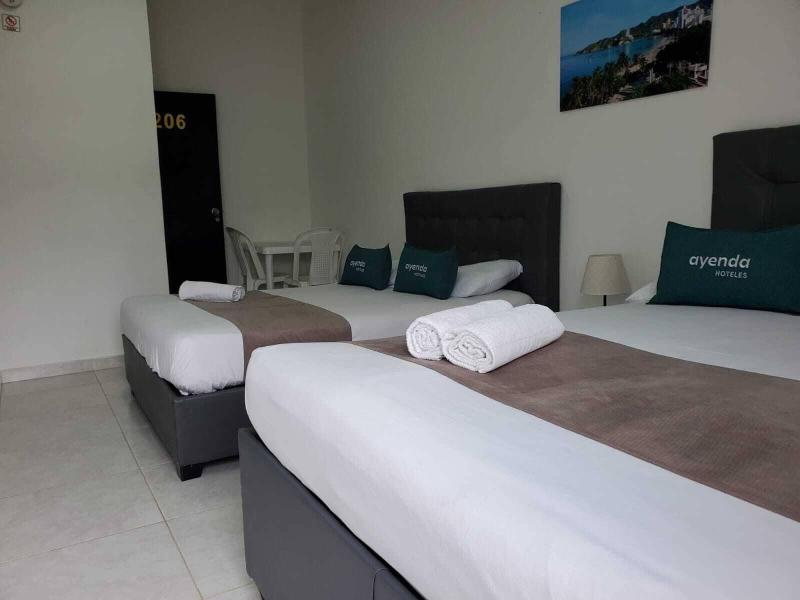 Hotel Hm Caribe image