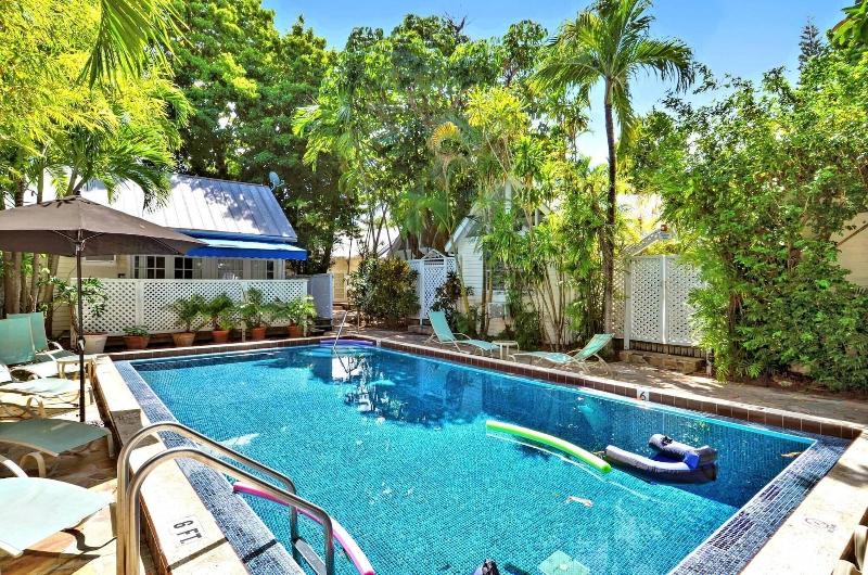 Tranquility By Avantstay Close To Duval St W Bbq — photo 5