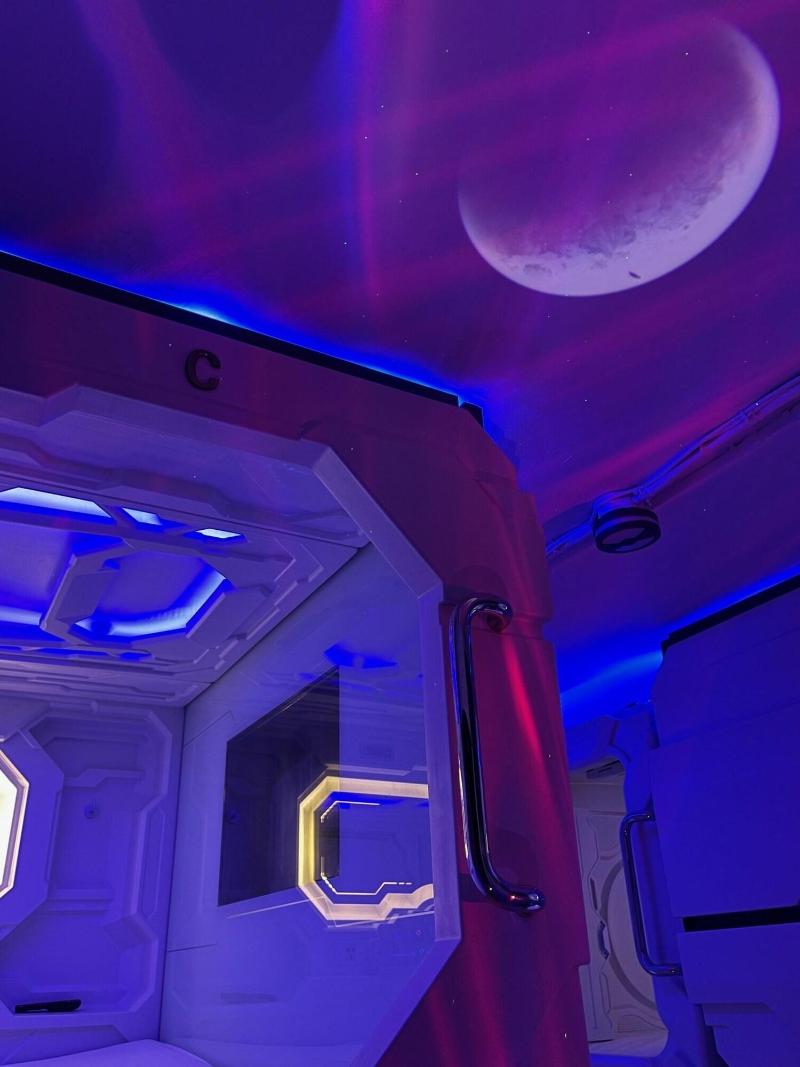 Bmax Spacepods image