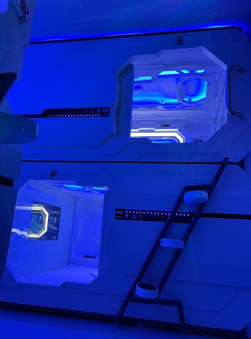 Bmax Spacepods image