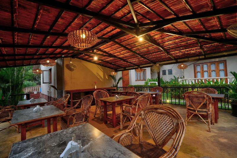 Casa De Royale Boutique Resort image