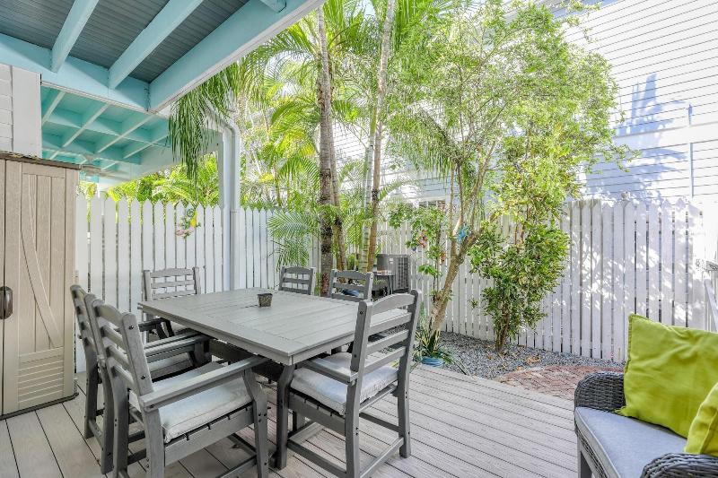 Bahamian Reed By Avantstay Walk To Everything W