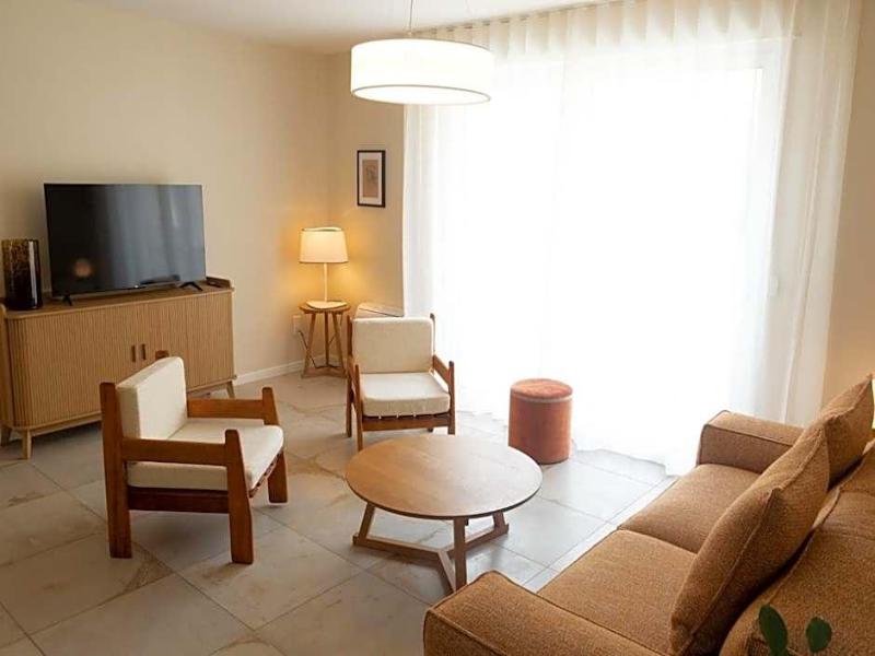 Hotel Le Mosaa Que image