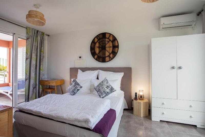 Ha Tel Guadeloupe Palm Suites image