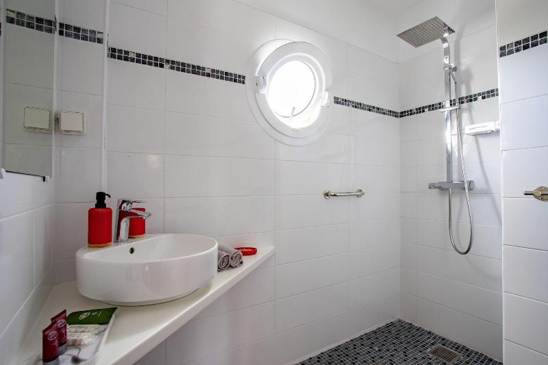 Ha Tel Guadeloupe Palm Suites image
