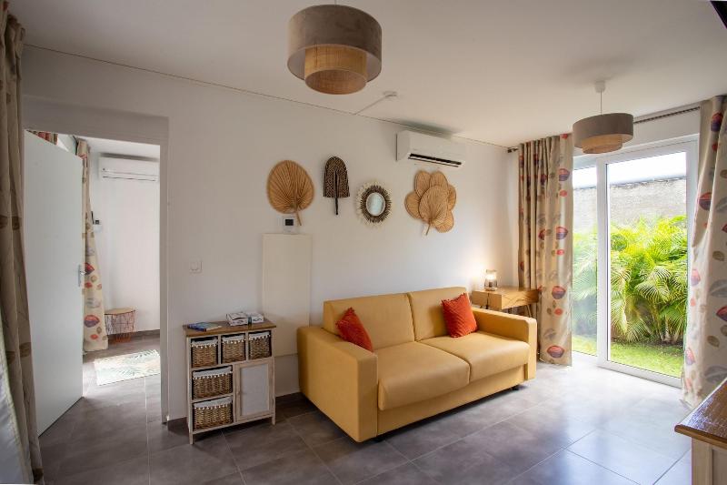 Ha Tel Guadeloupe Palm Suites image