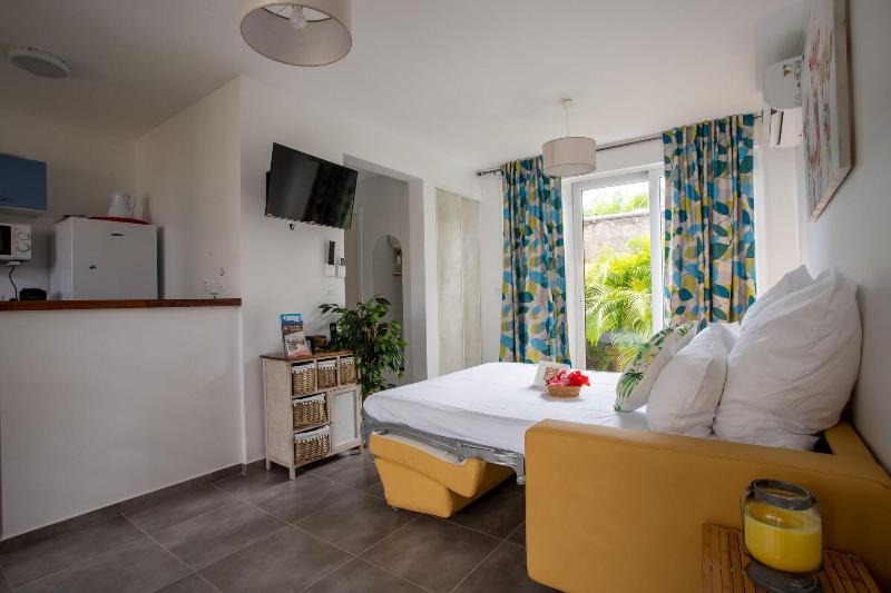 Ha Tel Guadeloupe Palm Suites image