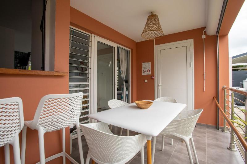 Ha Tel Guadeloupe Palm Suites image