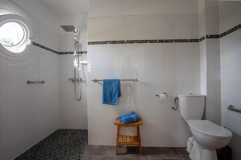 Ha Tel Guadeloupe Palm Suites image