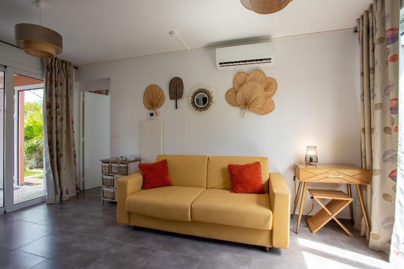 Ha Tel Guadeloupe Palm Suites image