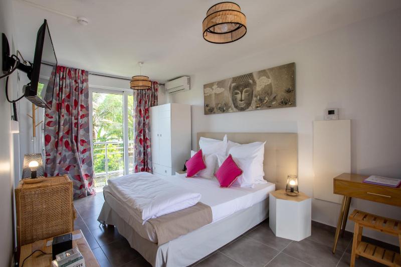 Ha Tel Guadeloupe Palm Suites image