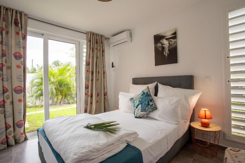 Ha Tel Guadeloupe Palm Suites image