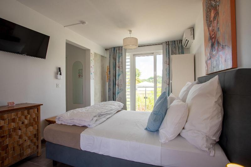 Ha Tel Guadeloupe Palm Suites image