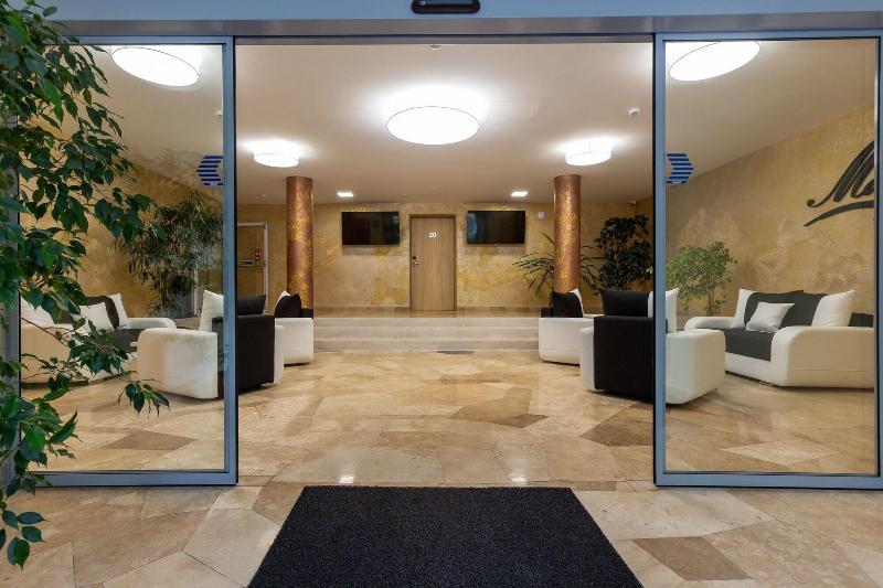 Hostel Mayer Superior Veszpra M image
