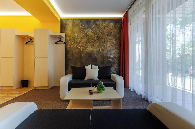 Hostel Mayer Superior Veszpra M image