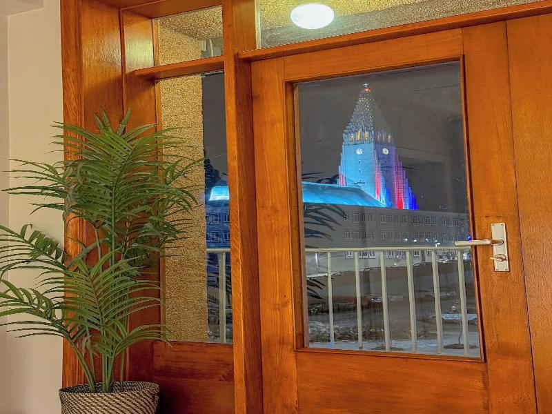 Baron S Hostel And Guesthouse image