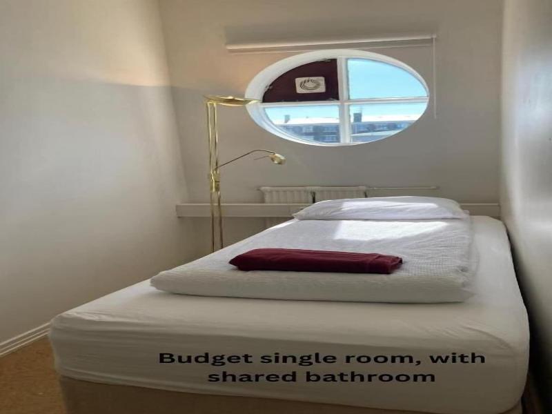 Baron S Hostel And Guesthouse image