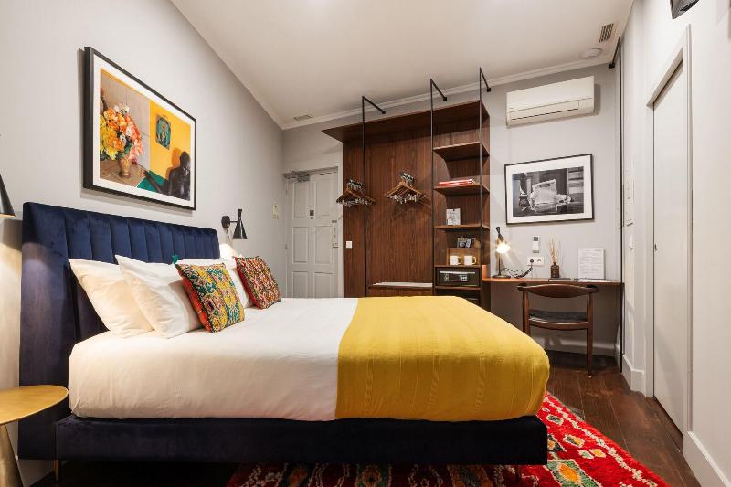 Utopian Hotel image
