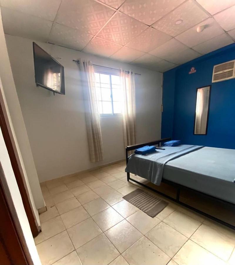 Hostal La Cigarra image