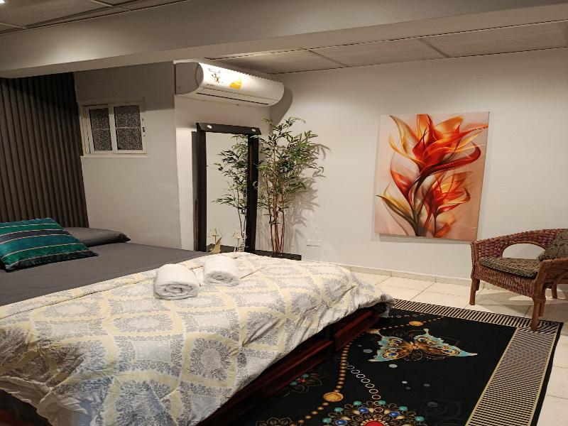 Hostal La Cigarra image