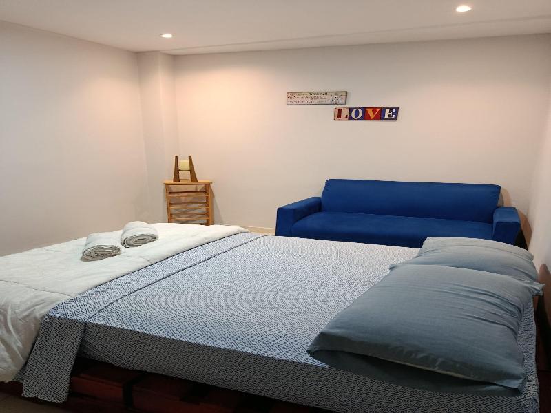 Hostal La Cigarra image