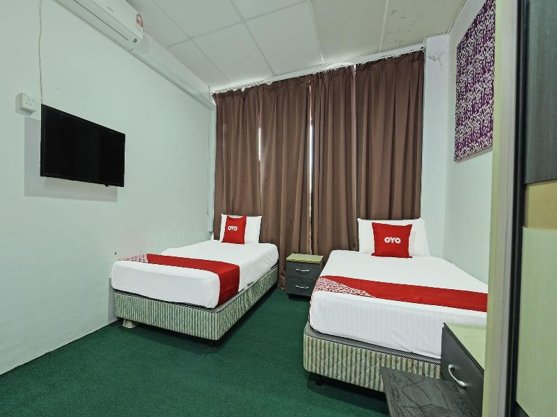 90631 Syahirah Hotel image