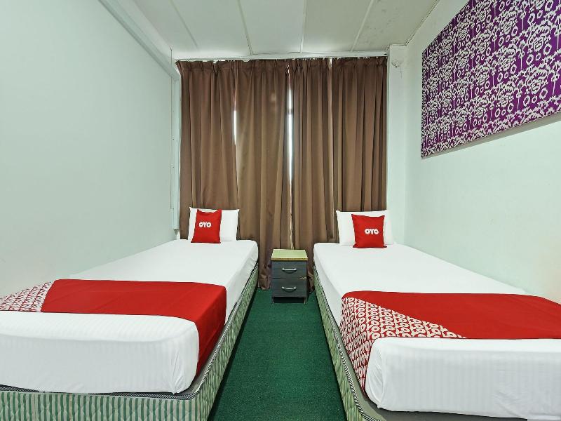 90631 Syahirah Hotel image