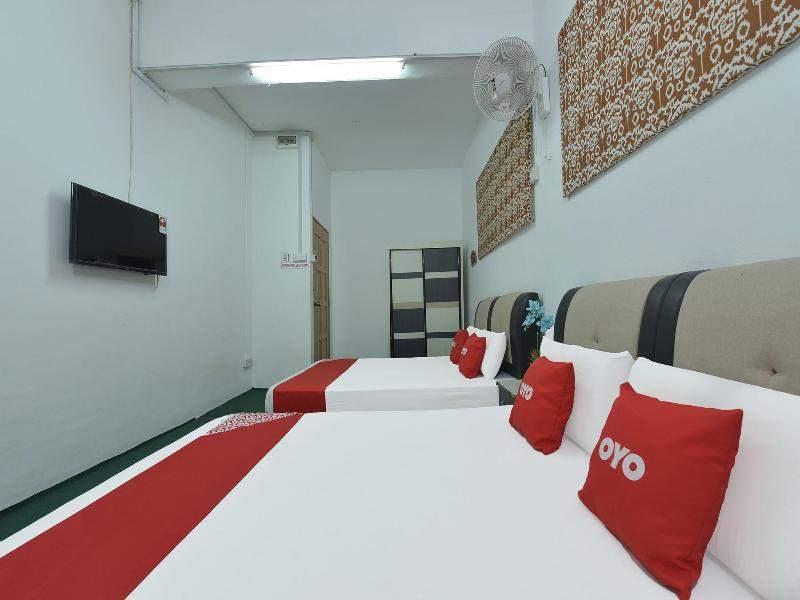 90631 Syahirah Hotel image